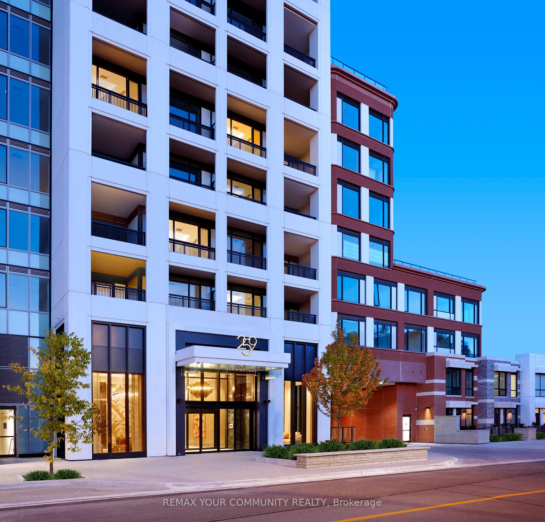 Photo 3 of Unit TH118, 259 Kingsway, Etobicoke, Edenbridge-Humber Valley — HOMEH