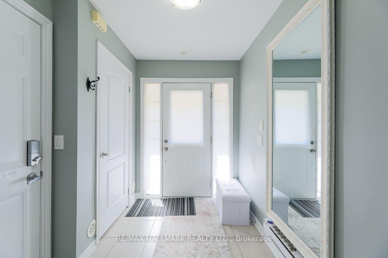 Photo 3 of 60 Nearco Crescent, Oshawa, Windfields — HOMEH