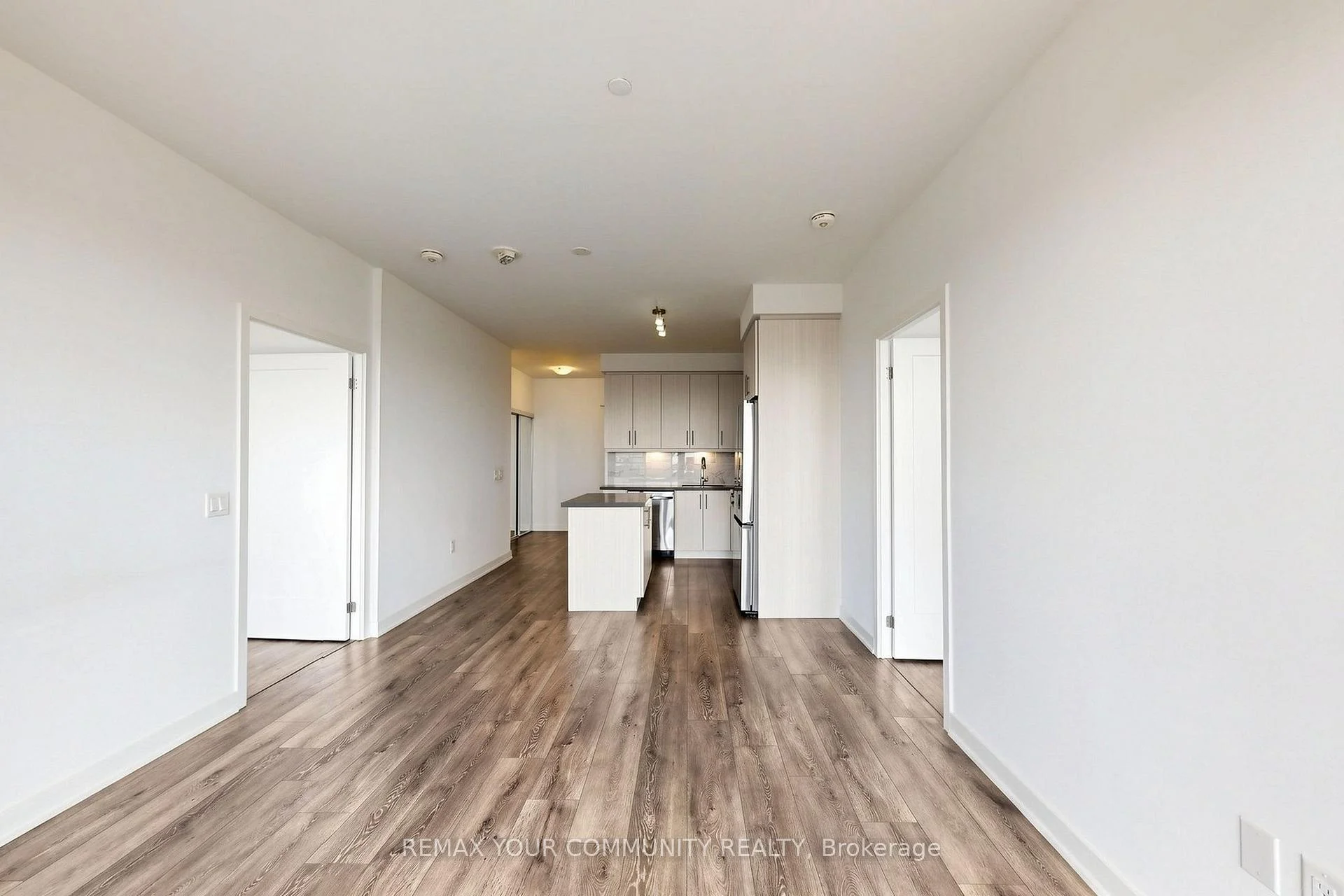 Photo 13 of Unit 2106, 105 Oneida Crescent, Richmond Hill, Langstaff — HOMEH