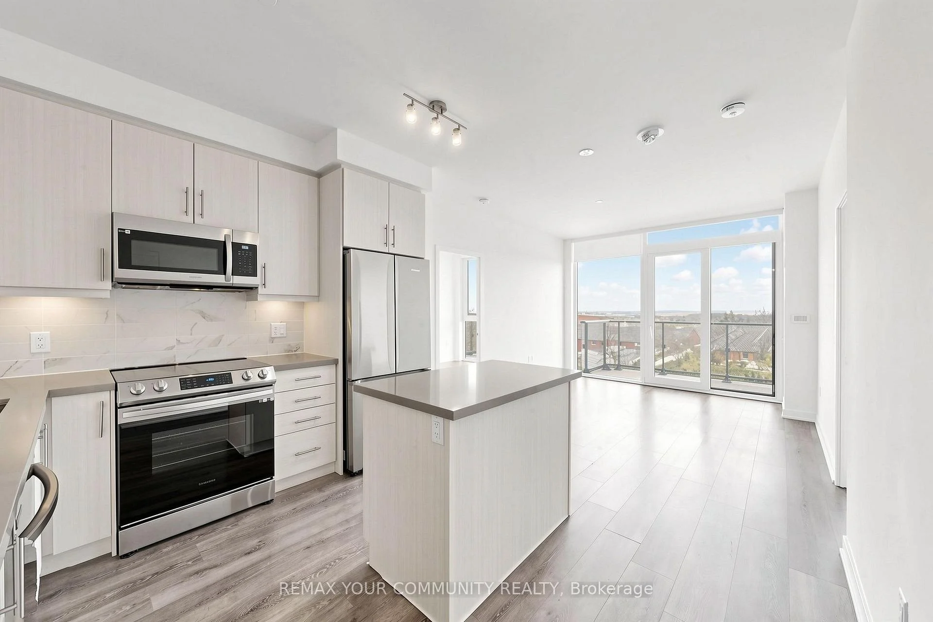 Photo 20 of Unit 2106, 105 Oneida Crescent, Richmond Hill, Langstaff — HOMEH
