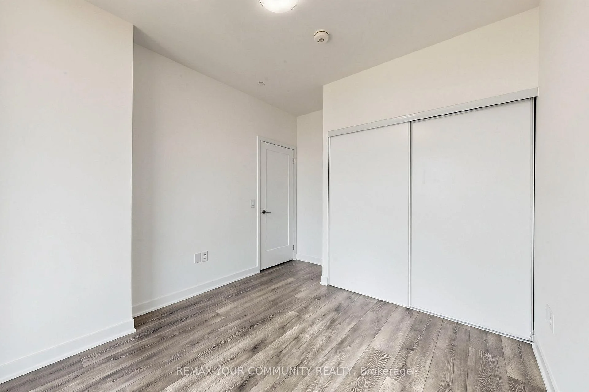 Photo 37 of Unit 2106, 105 Oneida Crescent, Richmond Hill, Langstaff — HOMEH