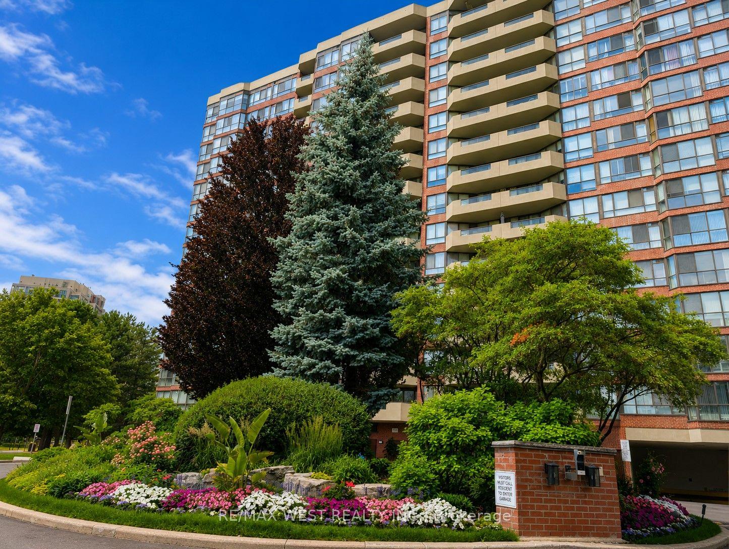 Photo 2 of Unit 502, 100 Observatory Lane, Richmond Hill, Observatory — HOMEH