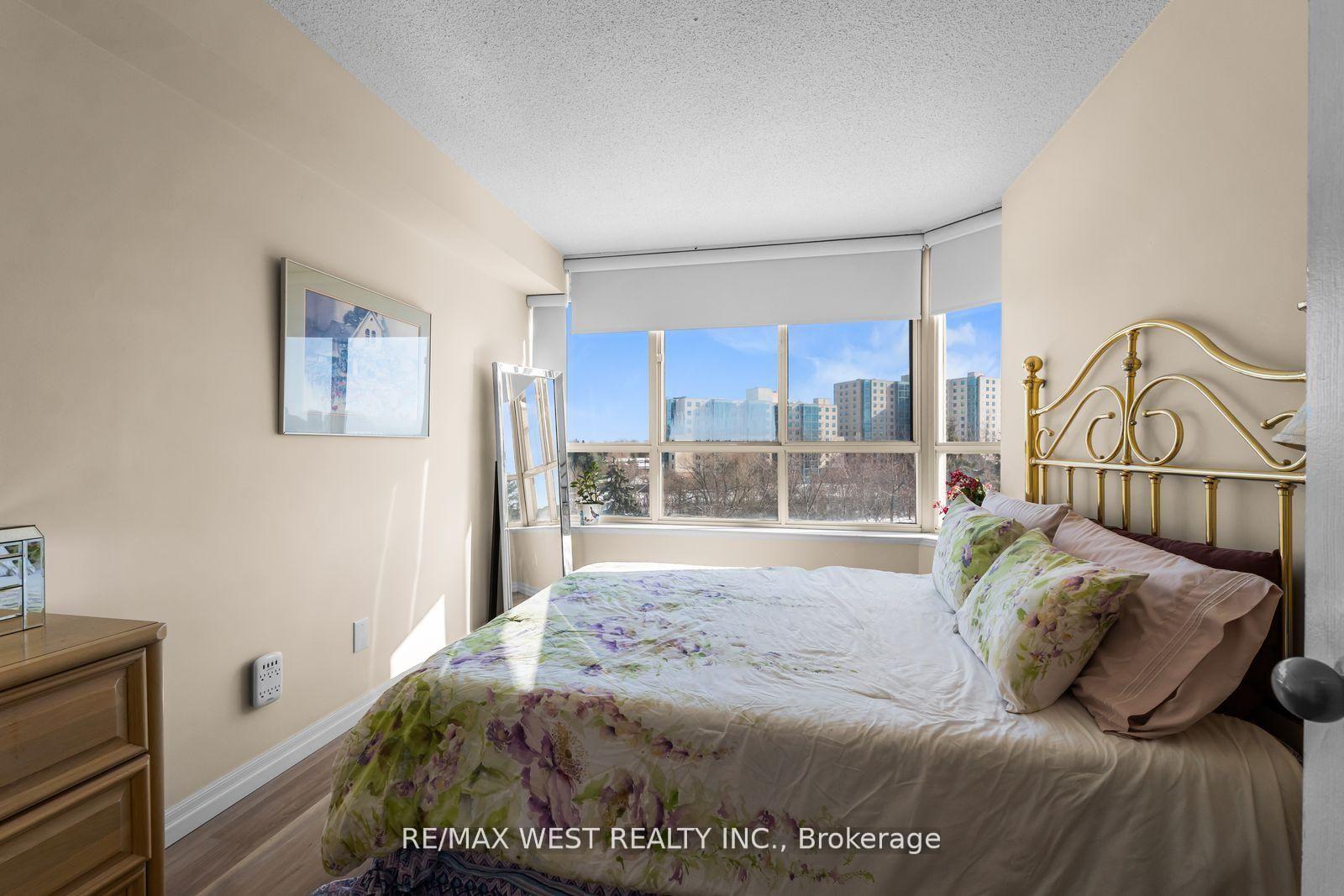 Photo 17 of Unit 502, 100 Observatory Lane, Richmond Hill, Observatory — HOMEH