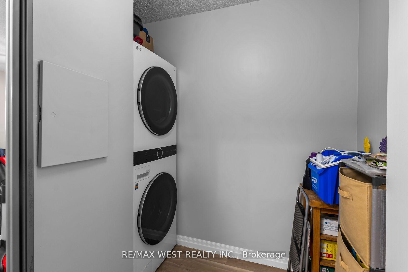 Photo 20 of Unit 502, 100 Observatory Lane, Richmond Hill, Observatory — HOMEH