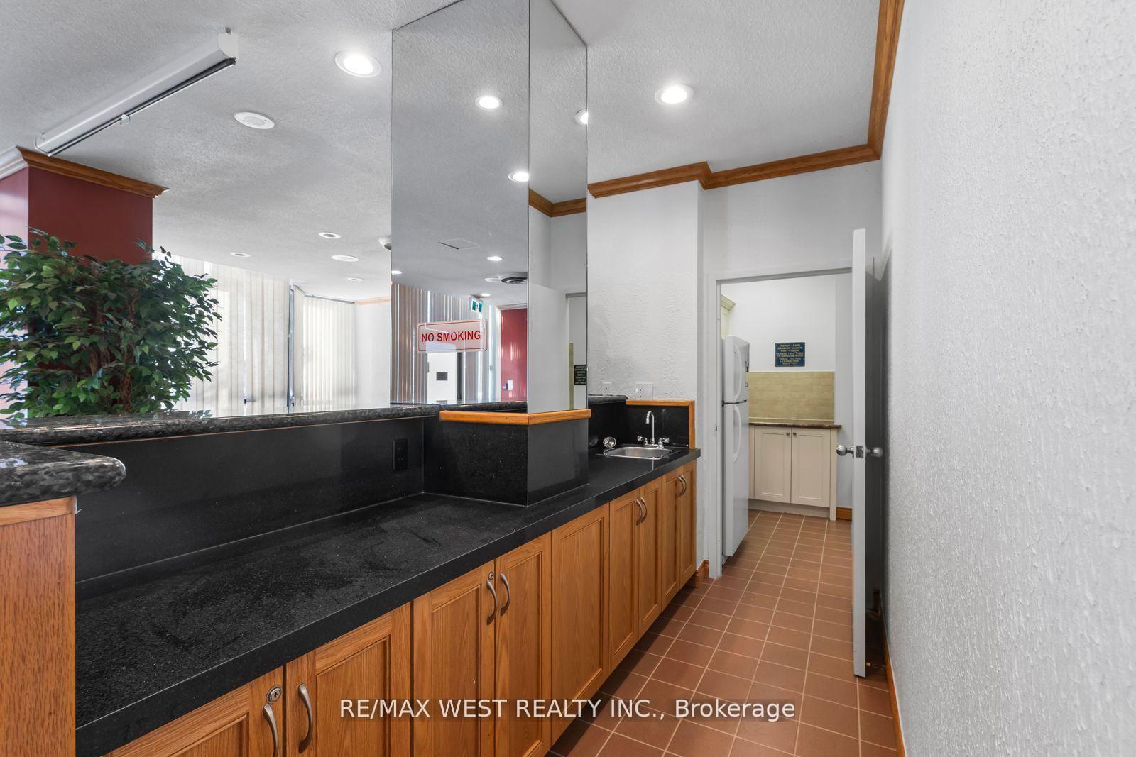 Photo 35 of Unit 502, 100 Observatory Lane, Richmond Hill, Observatory — HOMEH