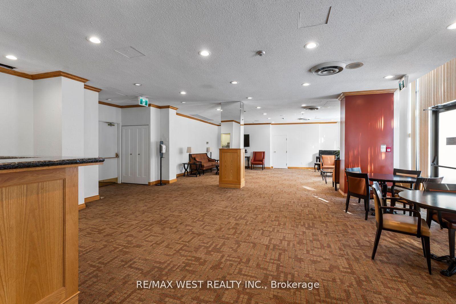 Photo 38 of Unit 502, 100 Observatory Lane, Richmond Hill, Observatory — HOMEH
