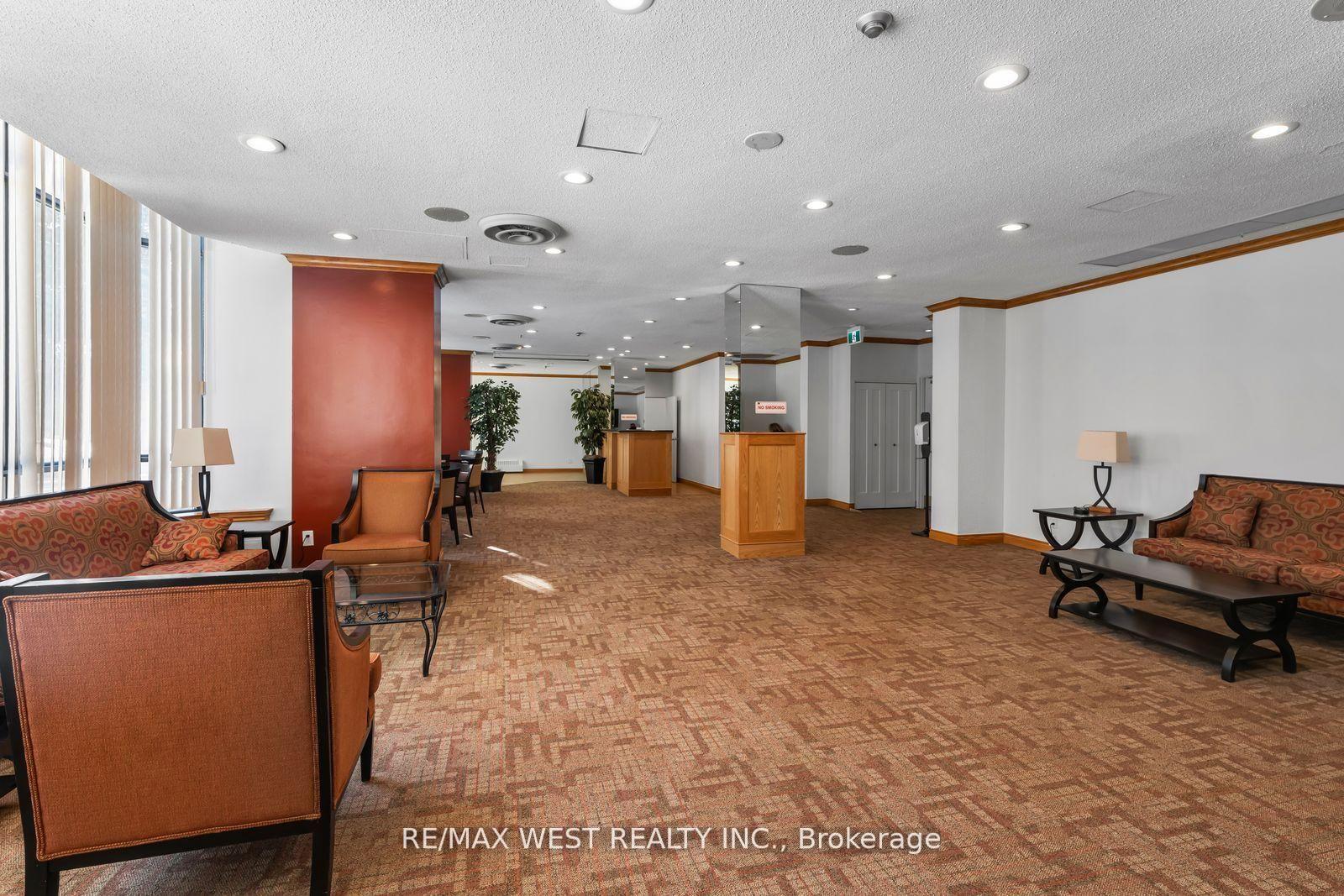 Photo 40 of Unit 502, 100 Observatory Lane, Richmond Hill, Observatory — HOMEH