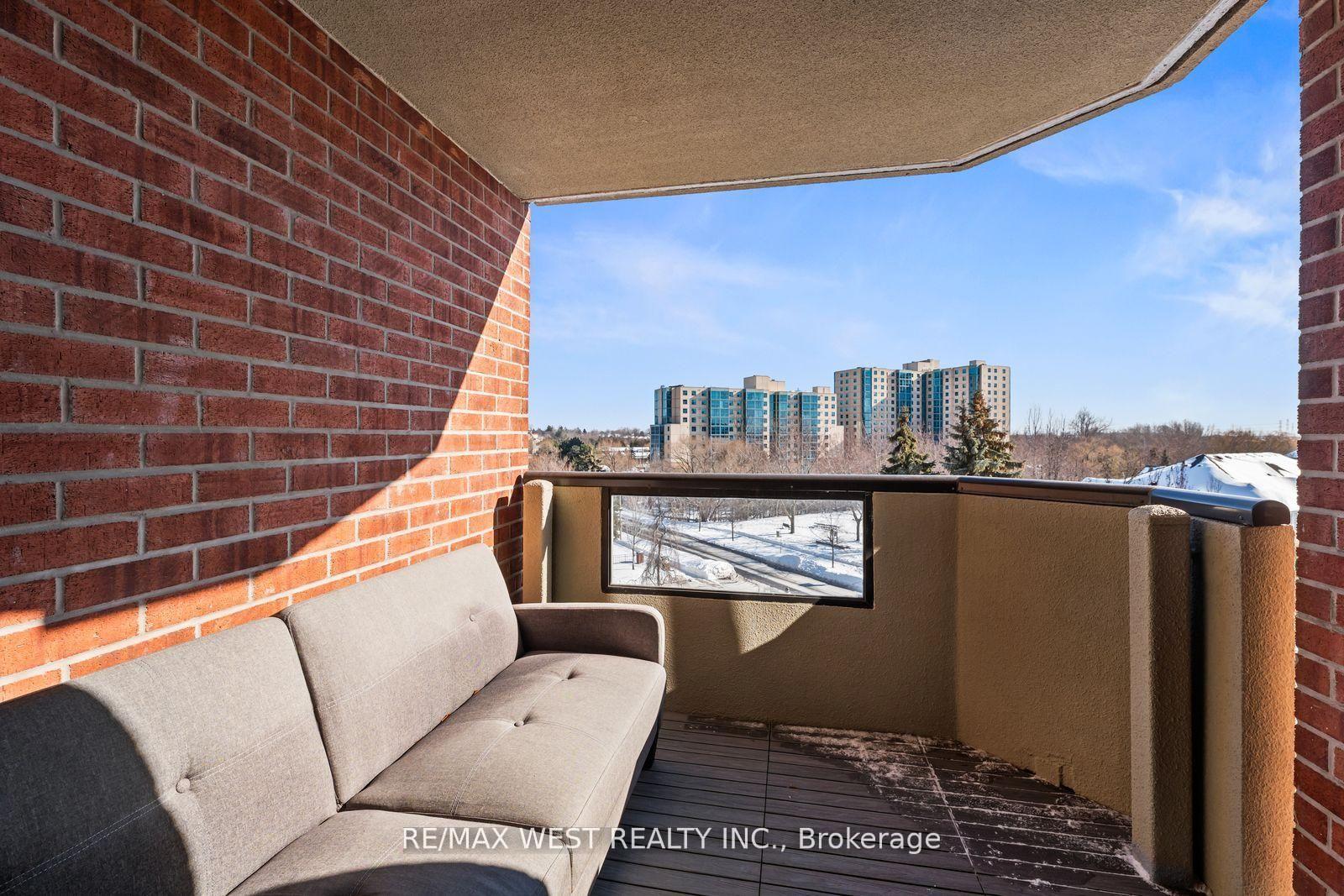 Photo 41 of Unit 502, 100 Observatory Lane, Richmond Hill, Observatory — HOMEH