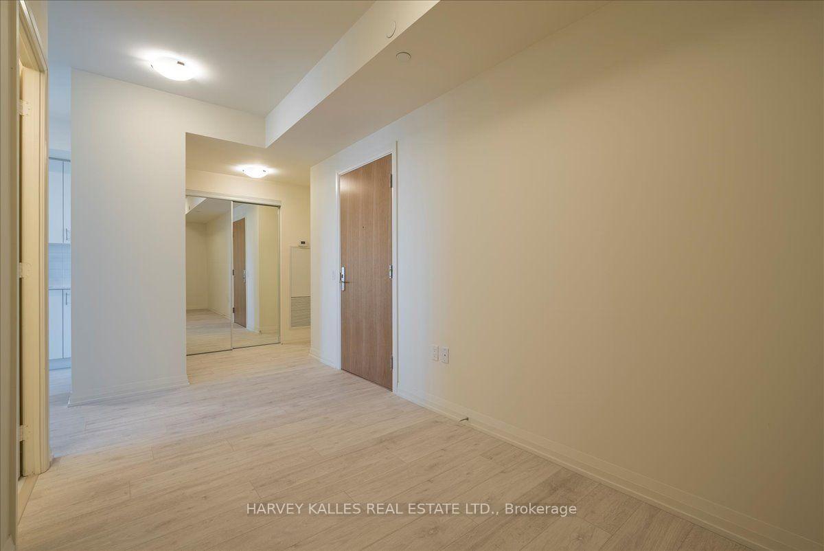 Photo 3 of Unit 411, 8960 Jane Street, Vaughan, Concord — HOMEH