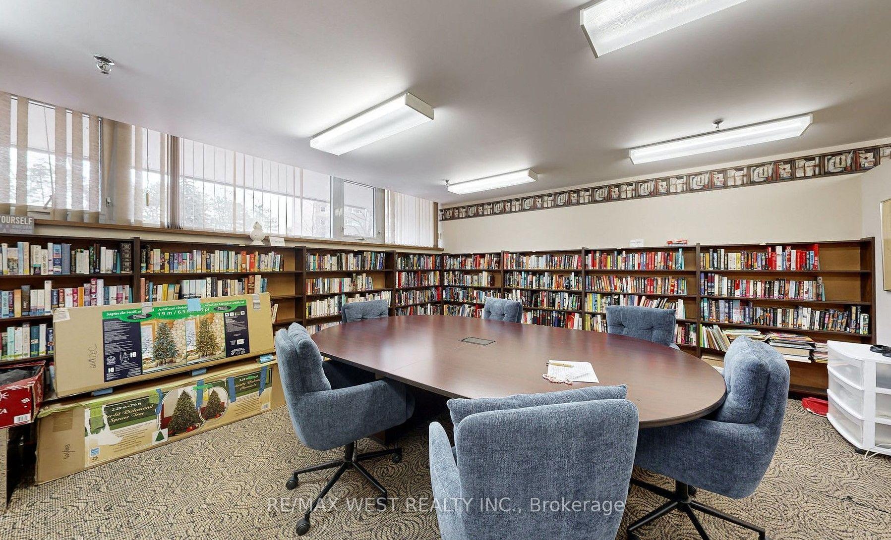 Photo 21 of Unit 802, 250 Scarlett Road, Toronto, Rockcliffe-Smythe — HOMEH