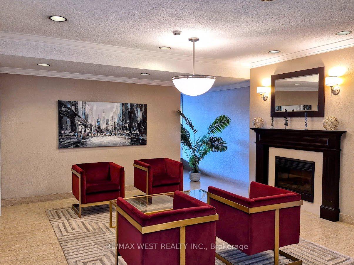 Photo 25 of Unit 802, 250 Scarlett Road, Toronto, Rockcliffe-Smythe — HOMEH