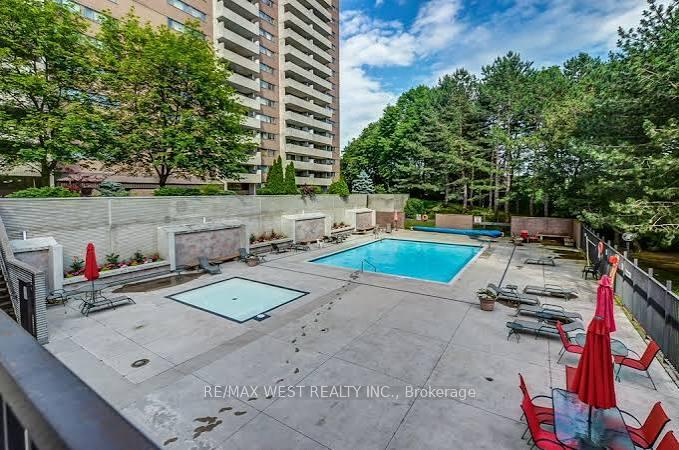 Photo 27 of Unit 802, 250 Scarlett Road, Toronto, Rockcliffe-Smythe — HOMEH