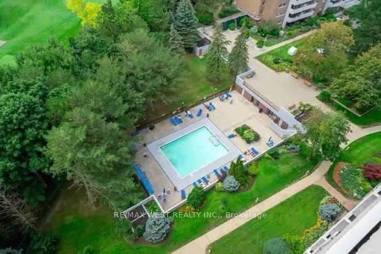 Photo 30 of Unit 802, 250 Scarlett Road, Toronto, Rockcliffe-Smythe — HOMEH
