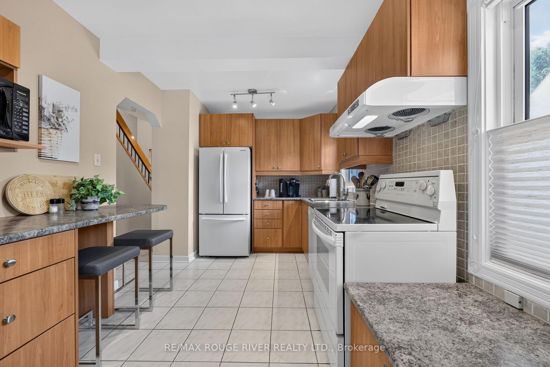 Photo 13 of 38 Singleton Rd, Scarborough, Wexford-Maryvale — HOMEH