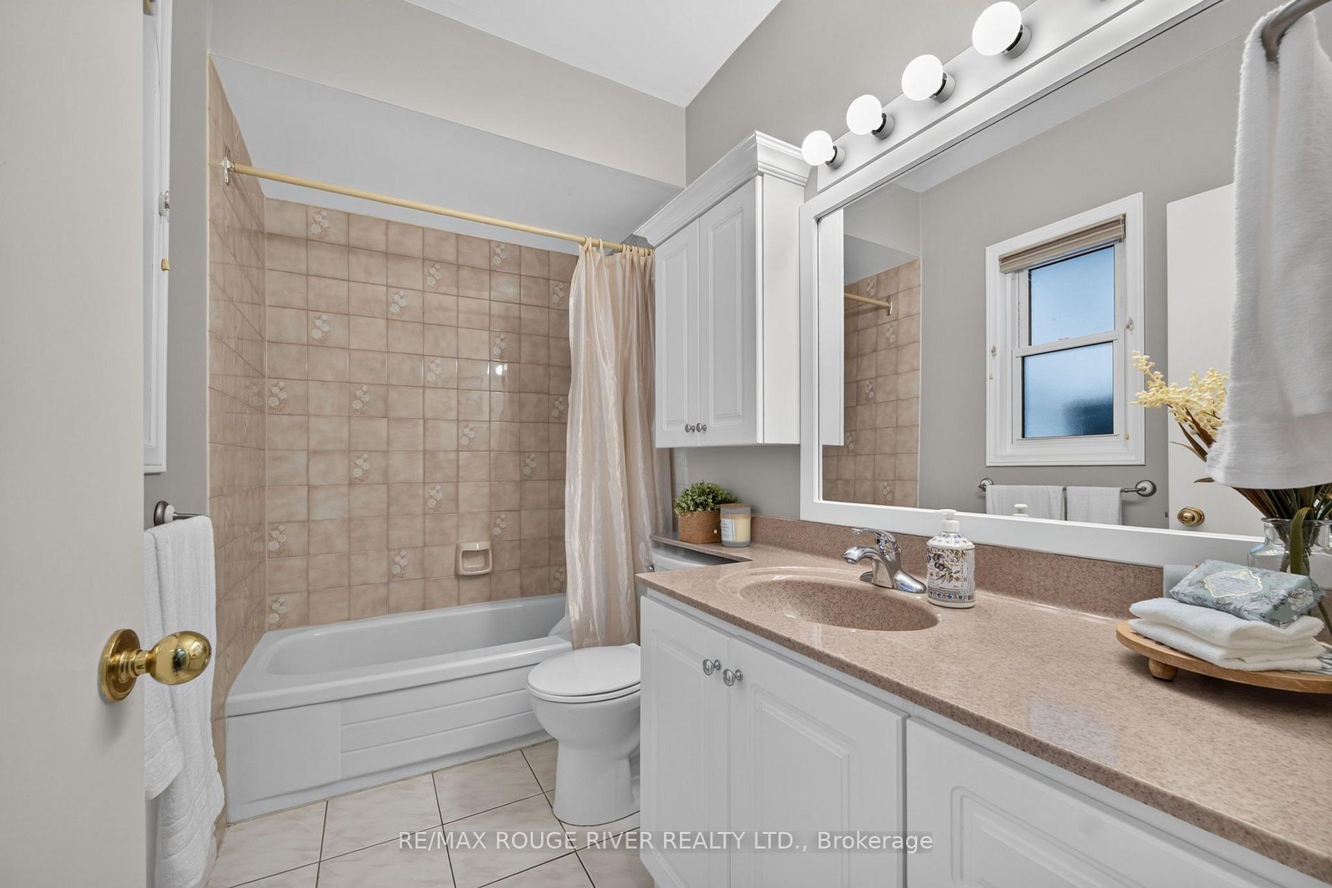 Photo 17 of 38 Singleton Rd, Scarborough, Wexford-Maryvale — HOMEH