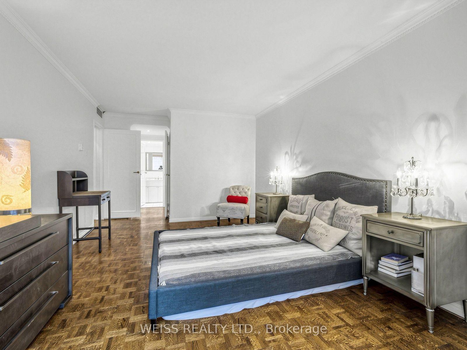 Photo 22 of Unit 903, 63 St. Clair Avenue W, Toronto, Yonge-St. Clair — HOMEH