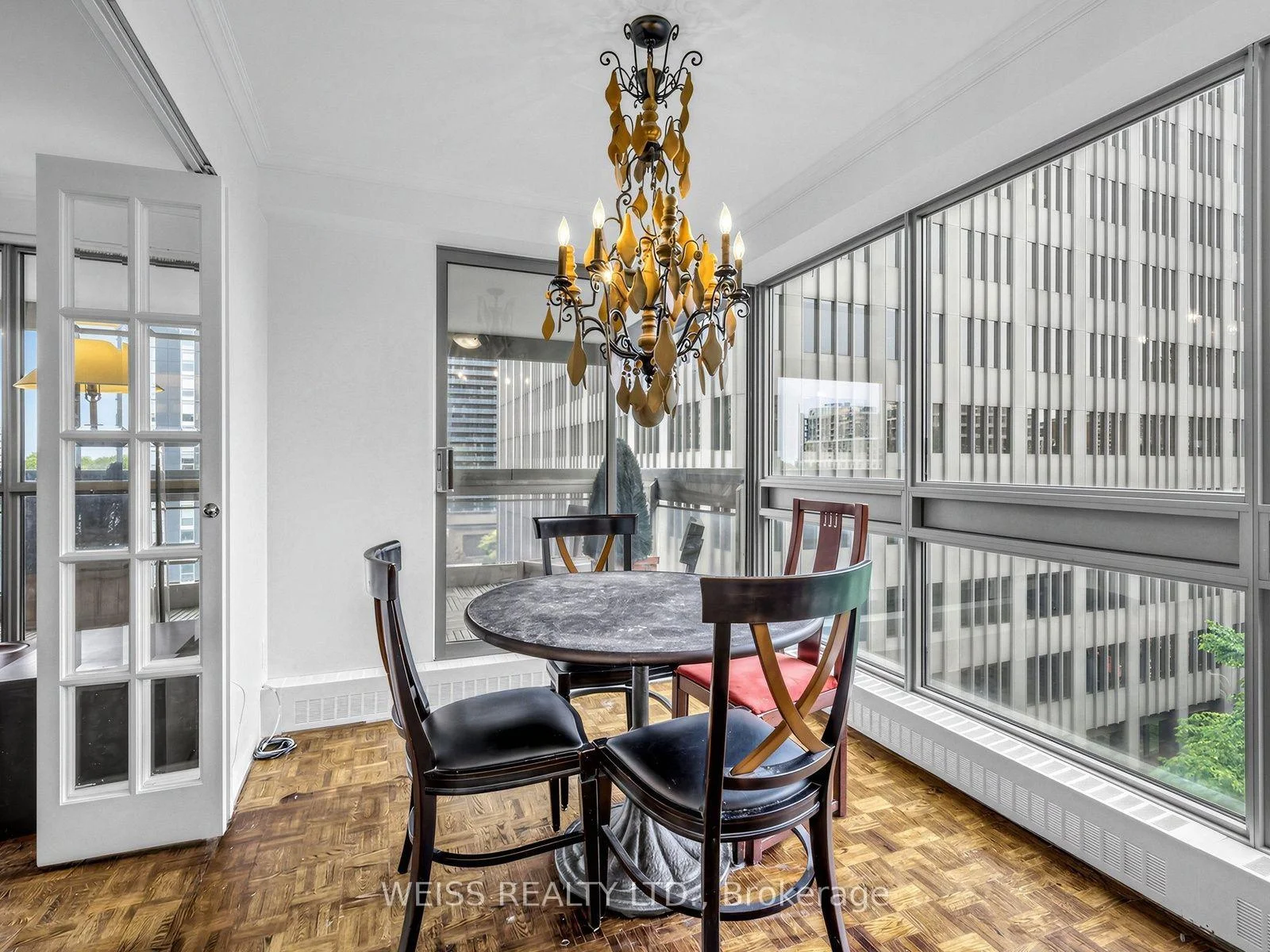 Photo 15 of Unit 903, 63 St. Clair Avenue W, Toronto, Yonge-St. Clair — HOMEH