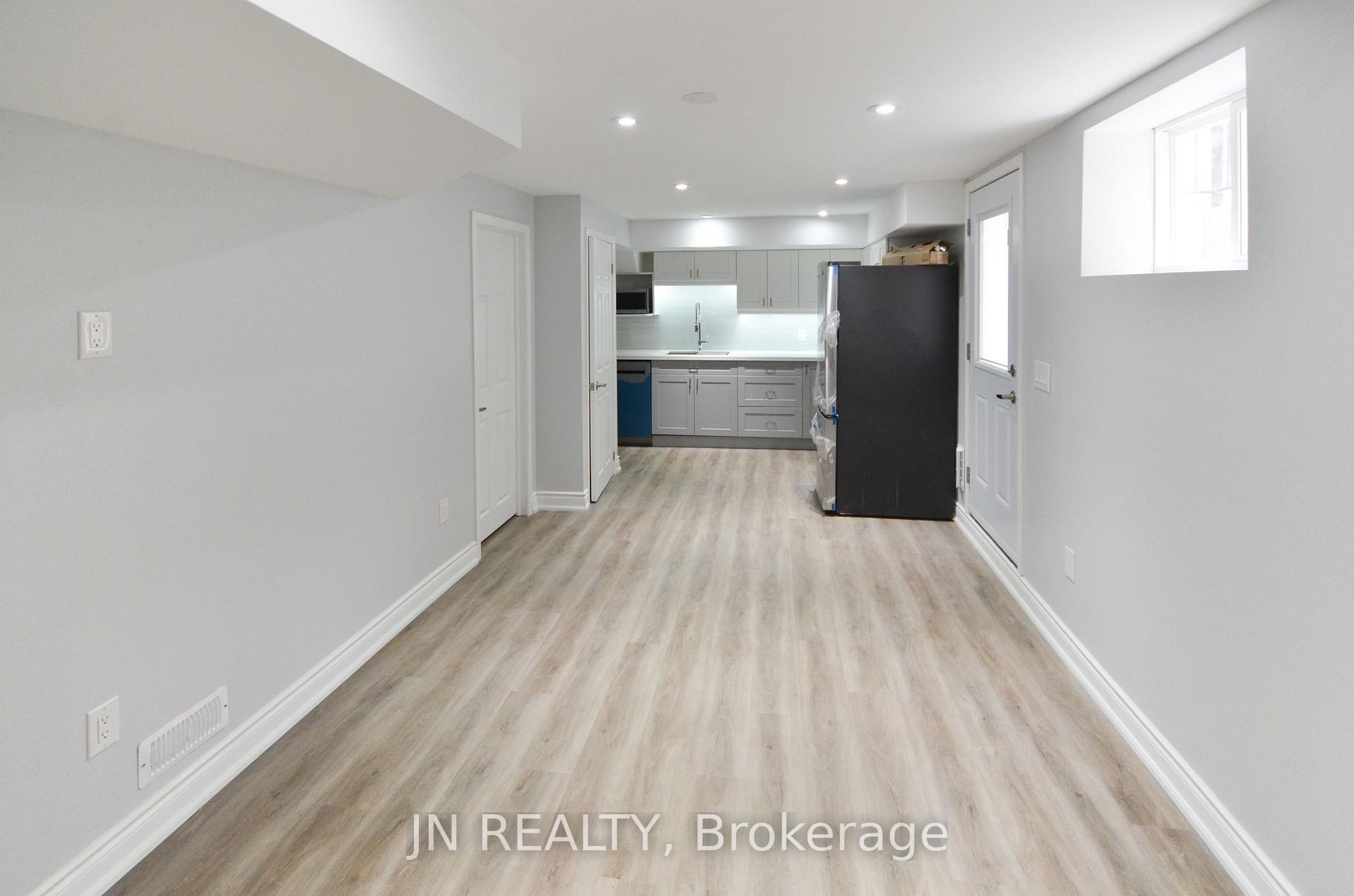 Photo 5 of Unit Lower, 34 McEchearn Crescent, Brampton, Heart Lake — HOMEH