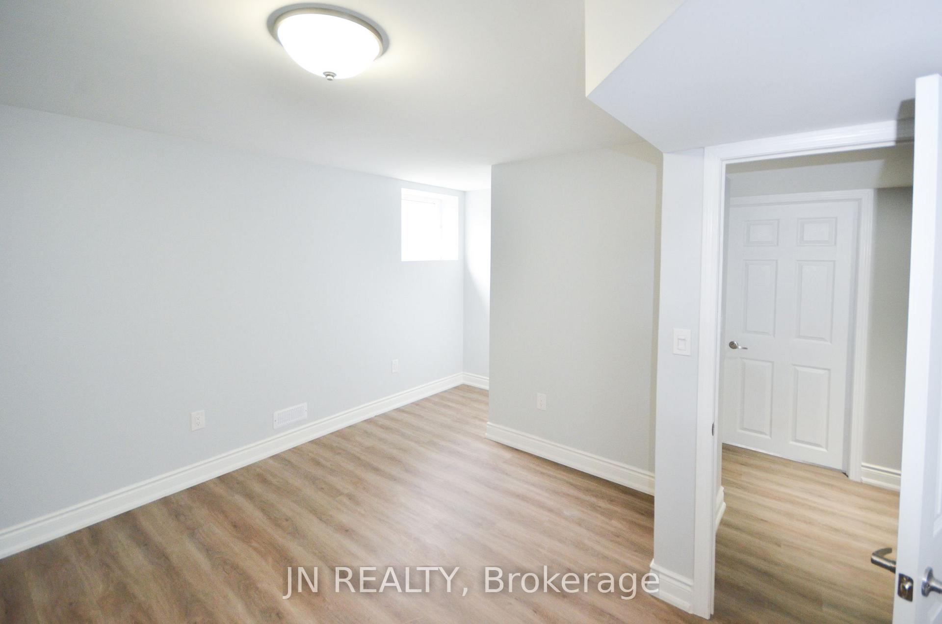 Photo 13 of Unit Lower, 34 McEchearn Crescent, Brampton, Heart Lake — HOMEH