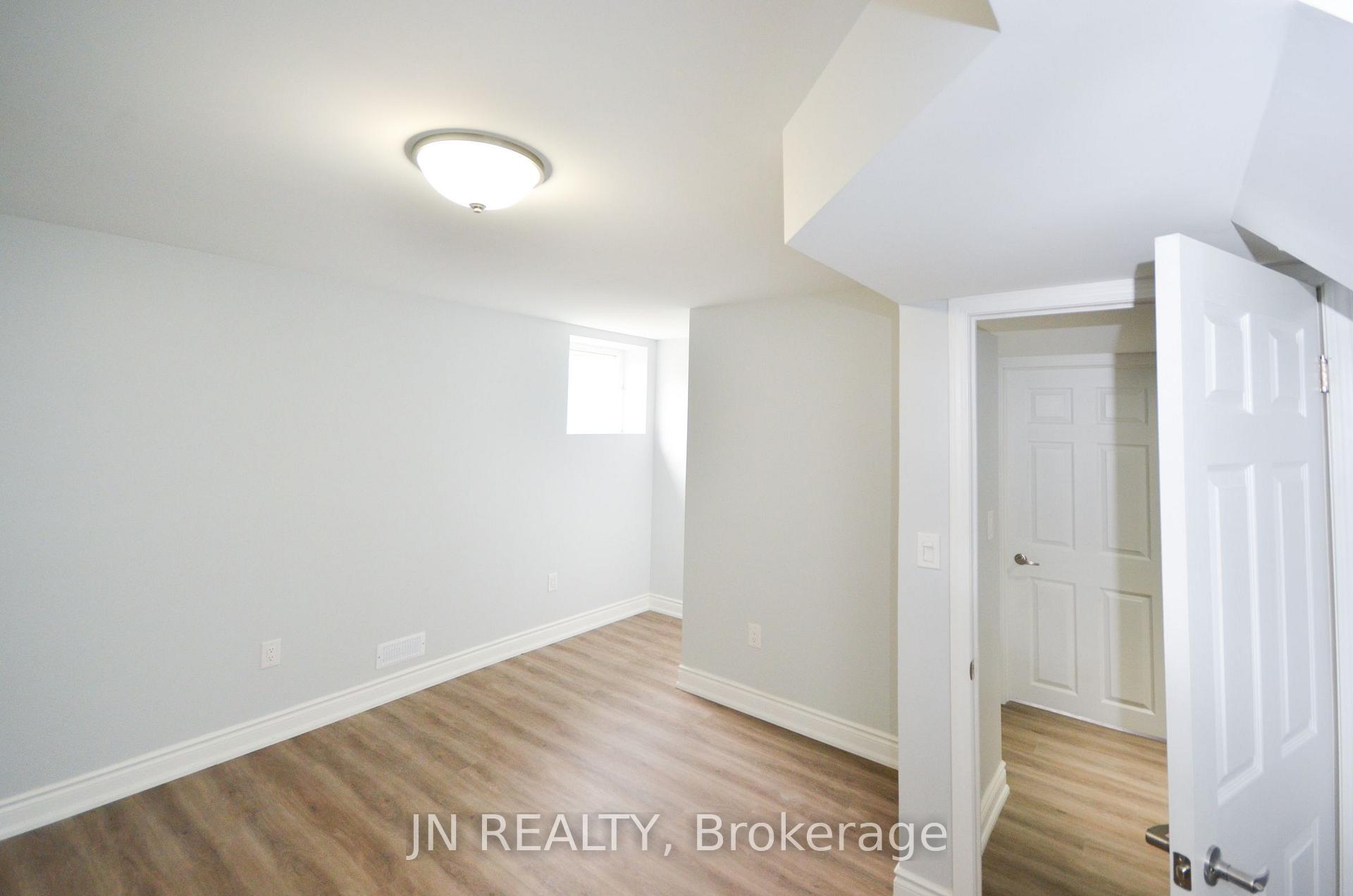 Photo 19 of Unit Lower, 34 McEchearn Crescent, Brampton, Heart Lake — HOMEH