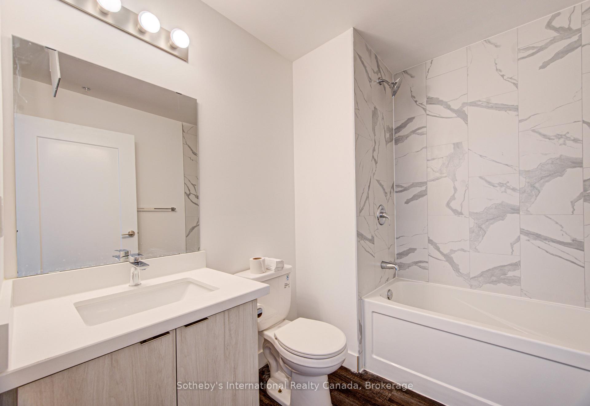 Photo 4 of Unit 402, 408 Dundas Street S, Cambridge, Christopher-Champlain — HOMEH