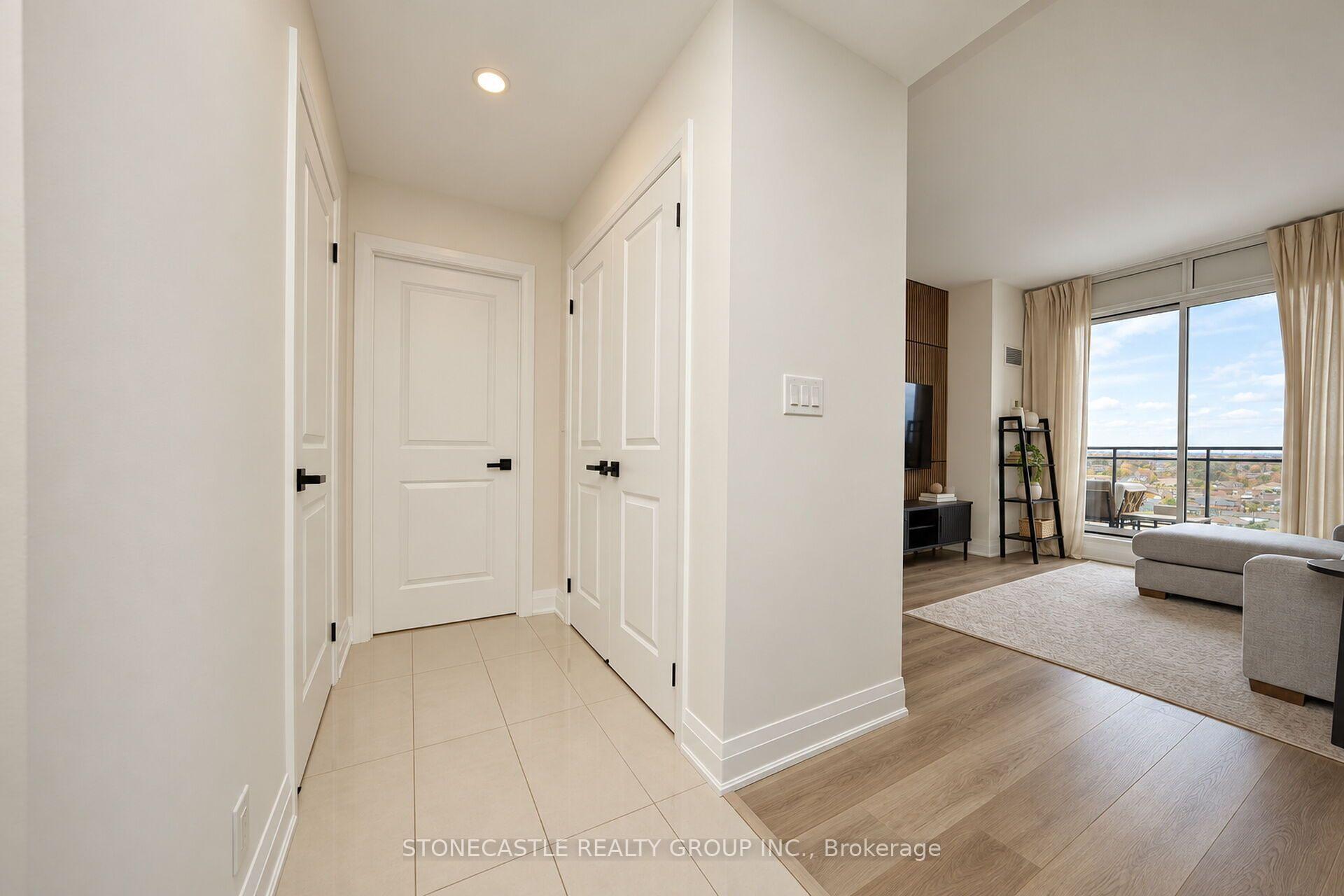 Photo 8 of Unit 920, 12 Woodstream Boulevard, Vaughan, Vaughan Grove — HOMEH