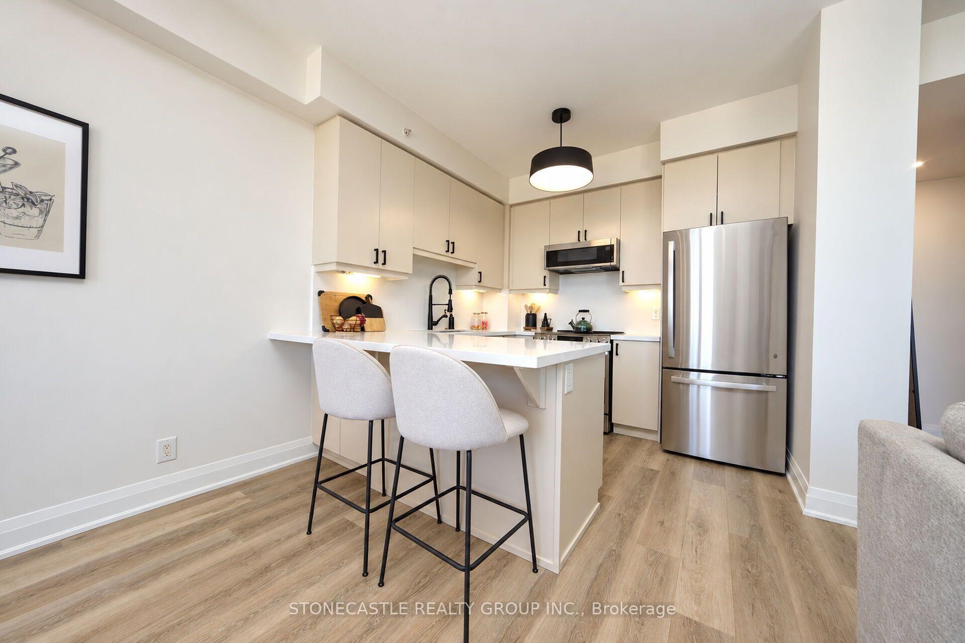 Photo 13 of Unit 920, 12 Woodstream Boulevard, Vaughan, Vaughan Grove — HOMEH