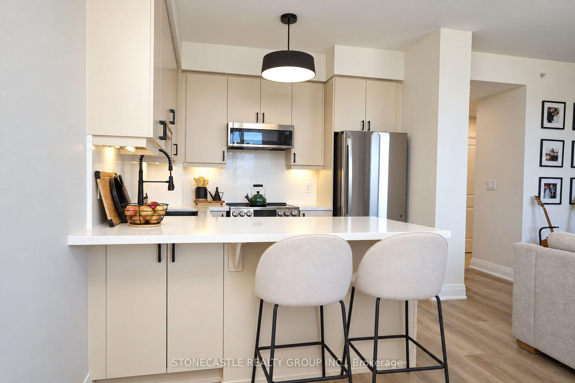 Photo 14 of Unit 920, 12 Woodstream Boulevard, Vaughan, Vaughan Grove — HOMEH