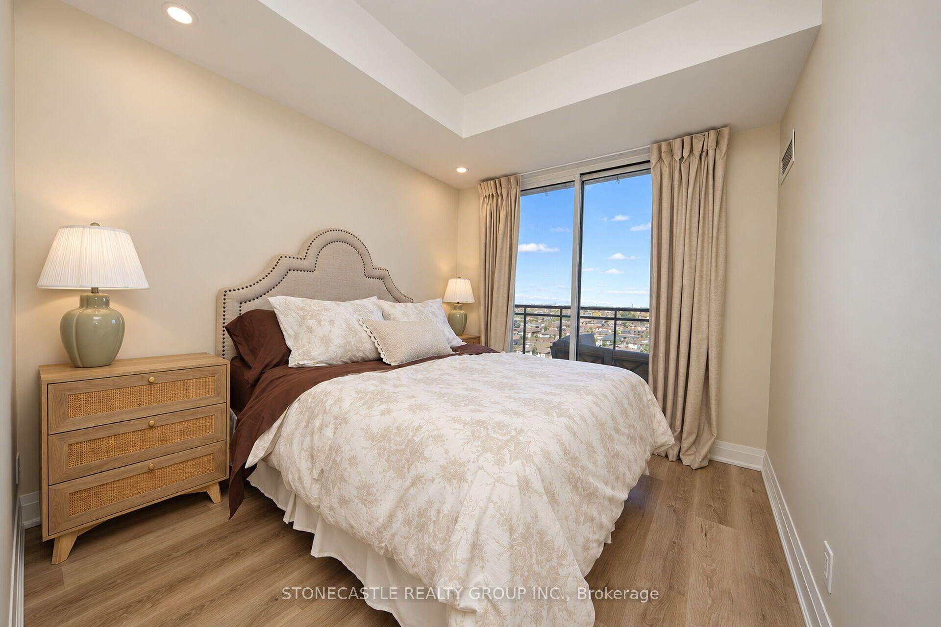 Photo 18 of Unit 920, 12 Woodstream Boulevard, Vaughan, Vaughan Grove — HOMEH