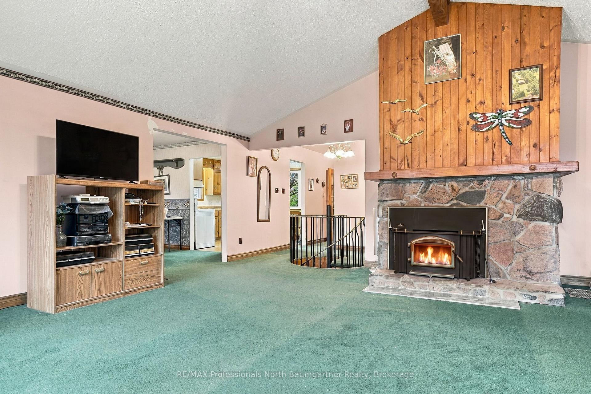 Photo 16 of 1281 Eagle Lake Road, Dysart et al, Guilford — HOMEH