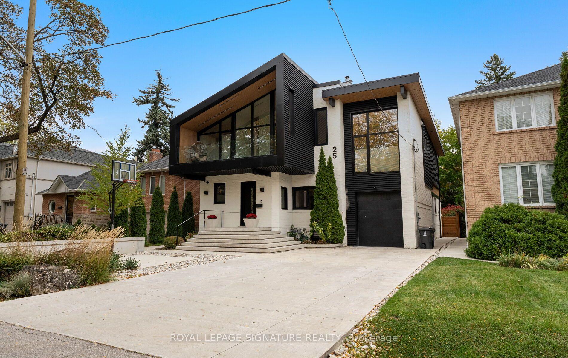 Photo 2 of 25 Eagle Road, Etobicoke, Stonegate-Queensway — HOMEH