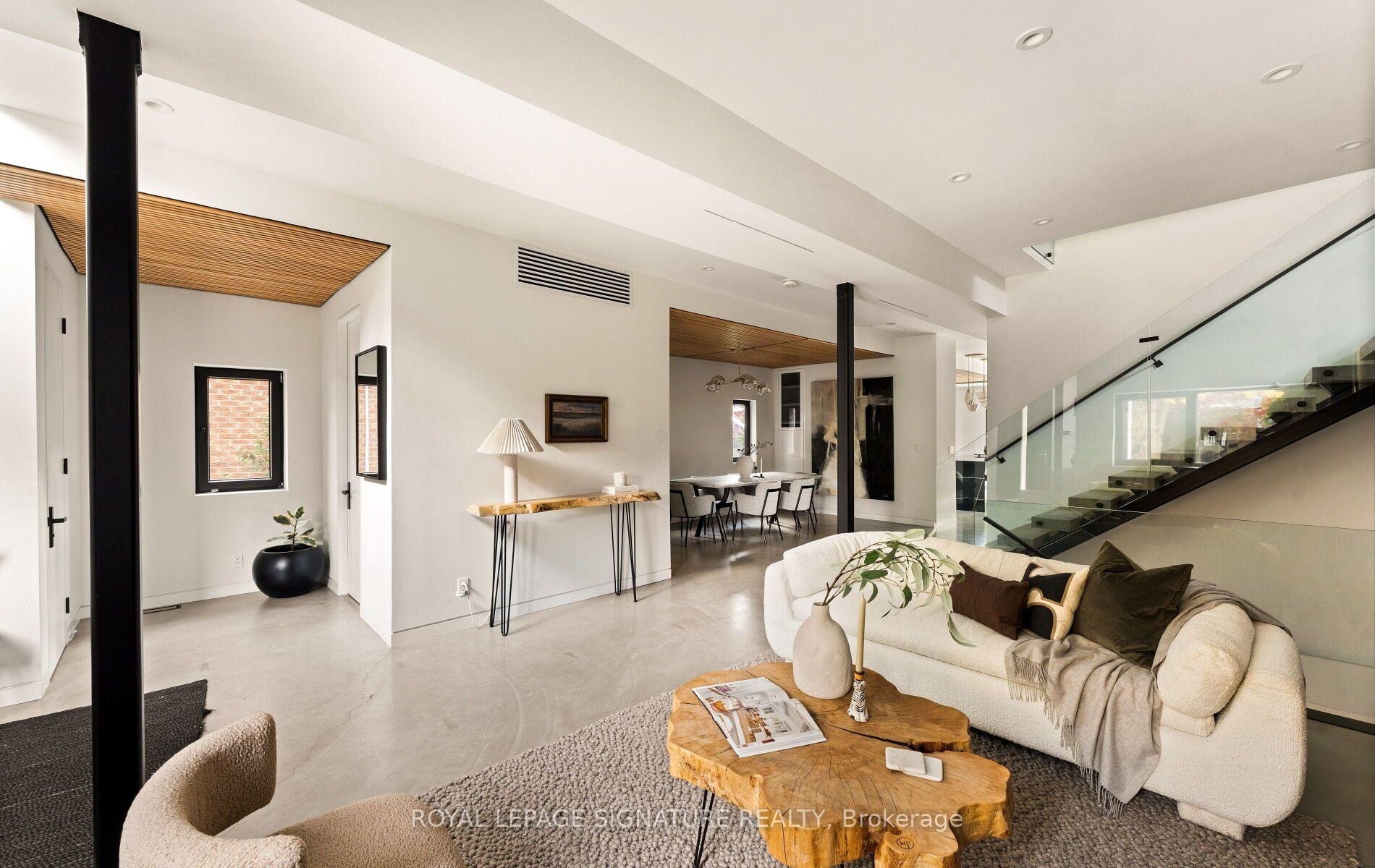 Photo 7 of 25 Eagle Road, Etobicoke, Stonegate-Queensway — HOMEH