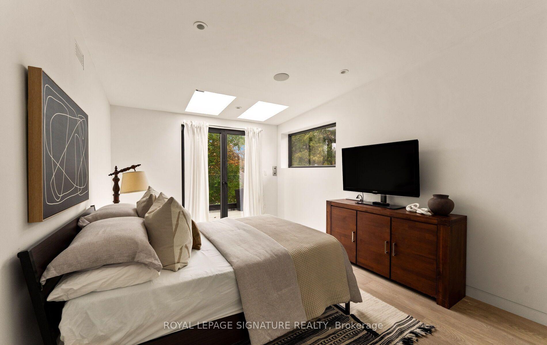 Photo 26 of 25 Eagle Road, Etobicoke, Stonegate-Queensway — HOMEH