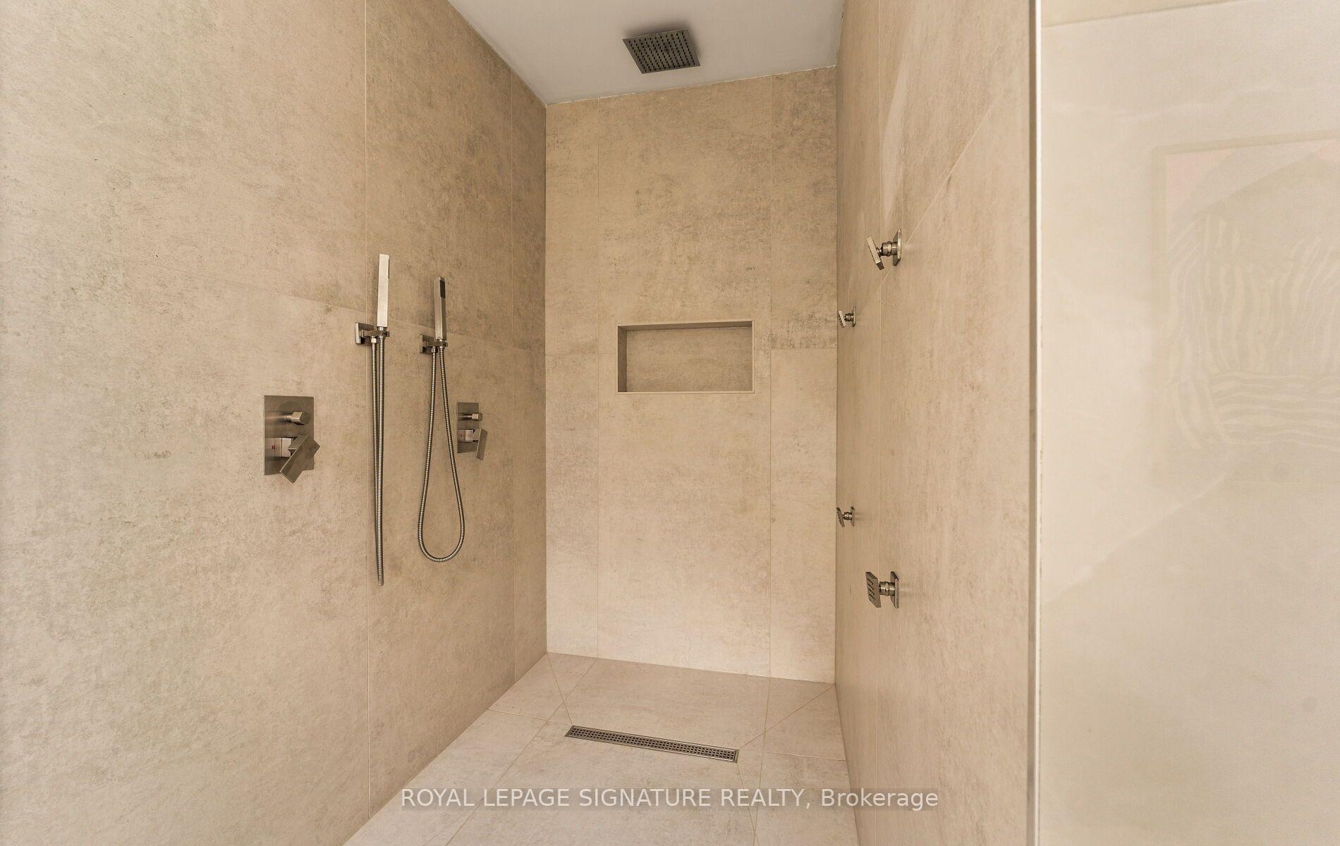 Photo 34 of 25 Eagle Road, Etobicoke, Stonegate-Queensway — HOMEH