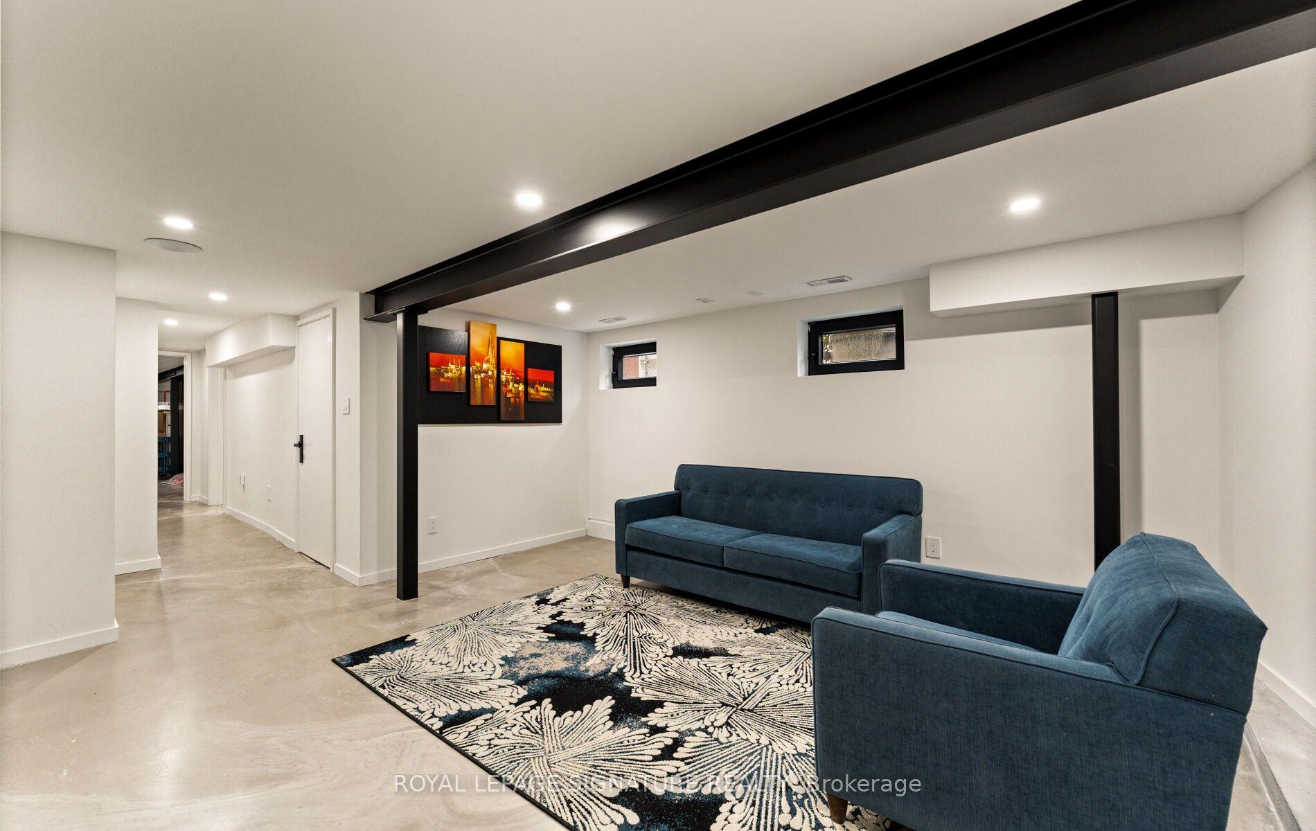Photo 47 of 25 Eagle Road, Etobicoke, Stonegate-Queensway — HOMEH