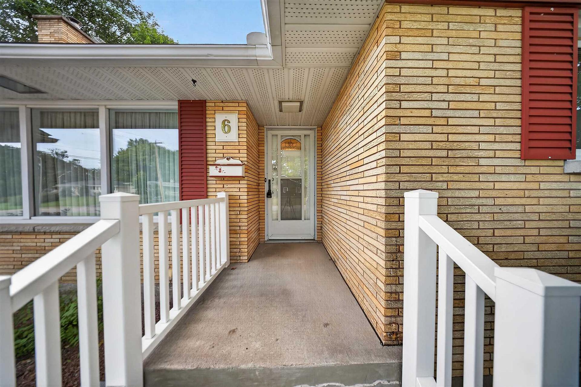 Photo 4 of 6 Pinemore Boulevard, Sault Ste Marie, Ward 3 — HOMEH