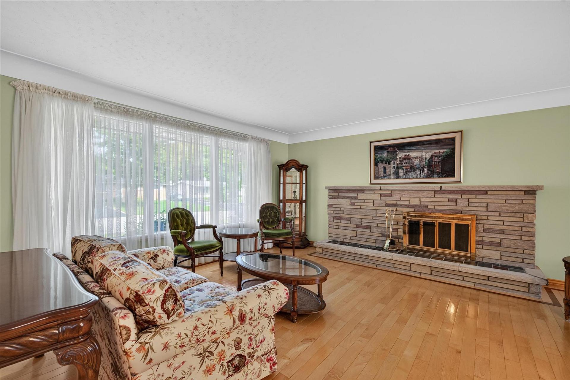 Photo 6 of 6 Pinemore Boulevard, Sault Ste Marie, Ward 3 — HOMEH