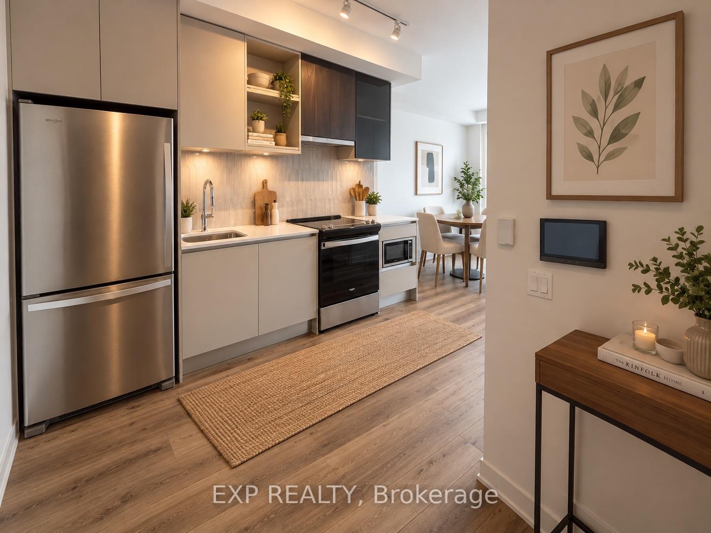 Photo of Unit 628, 395 Dundas Street W