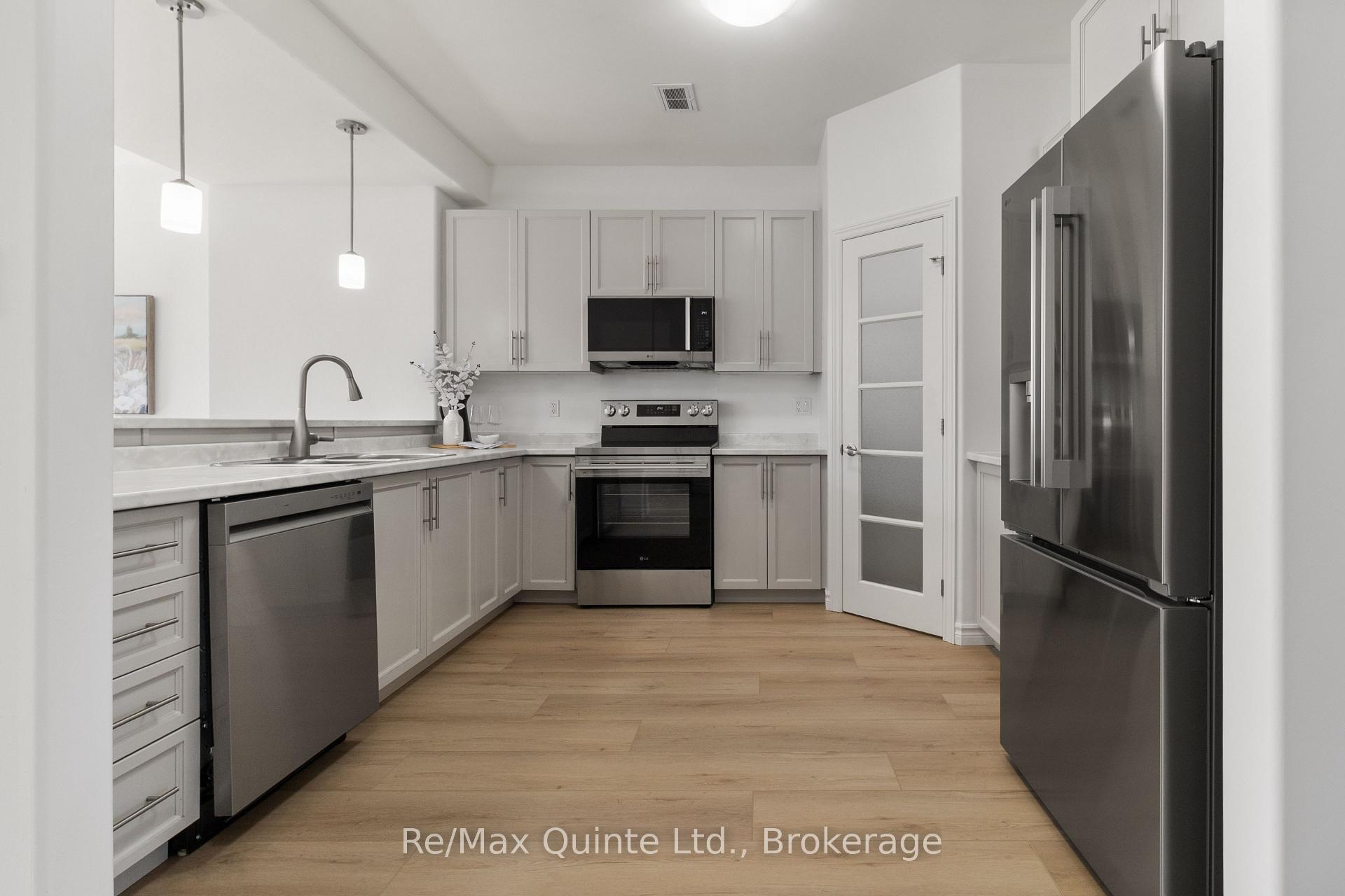 Photo 22 of 46 Cottonwood Drive, Belleville, Thurlow Ward — HOMEH