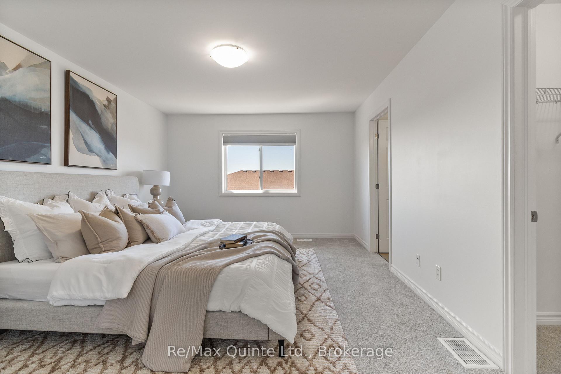 Photo 32 of 46 Cottonwood Drive, Belleville, Thurlow Ward — HOMEH