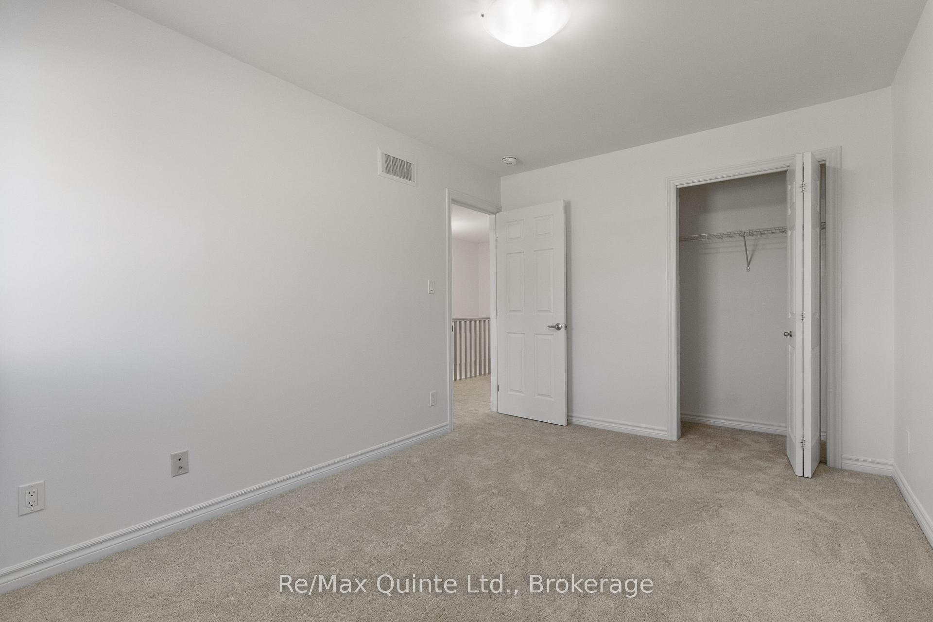 Photo 38 of 46 Cottonwood Drive, Belleville, Thurlow Ward — HOMEH