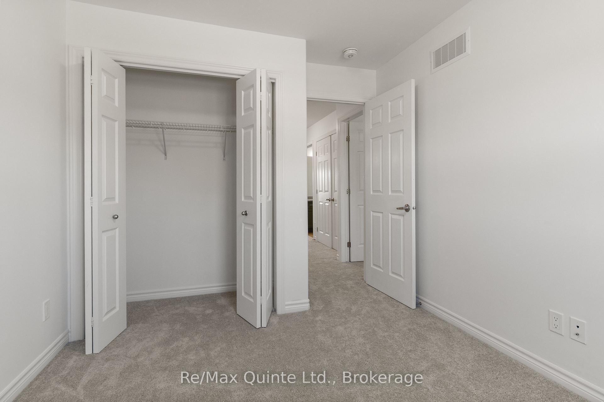 Photo 40 of 46 Cottonwood Drive, Belleville, Thurlow Ward — HOMEH