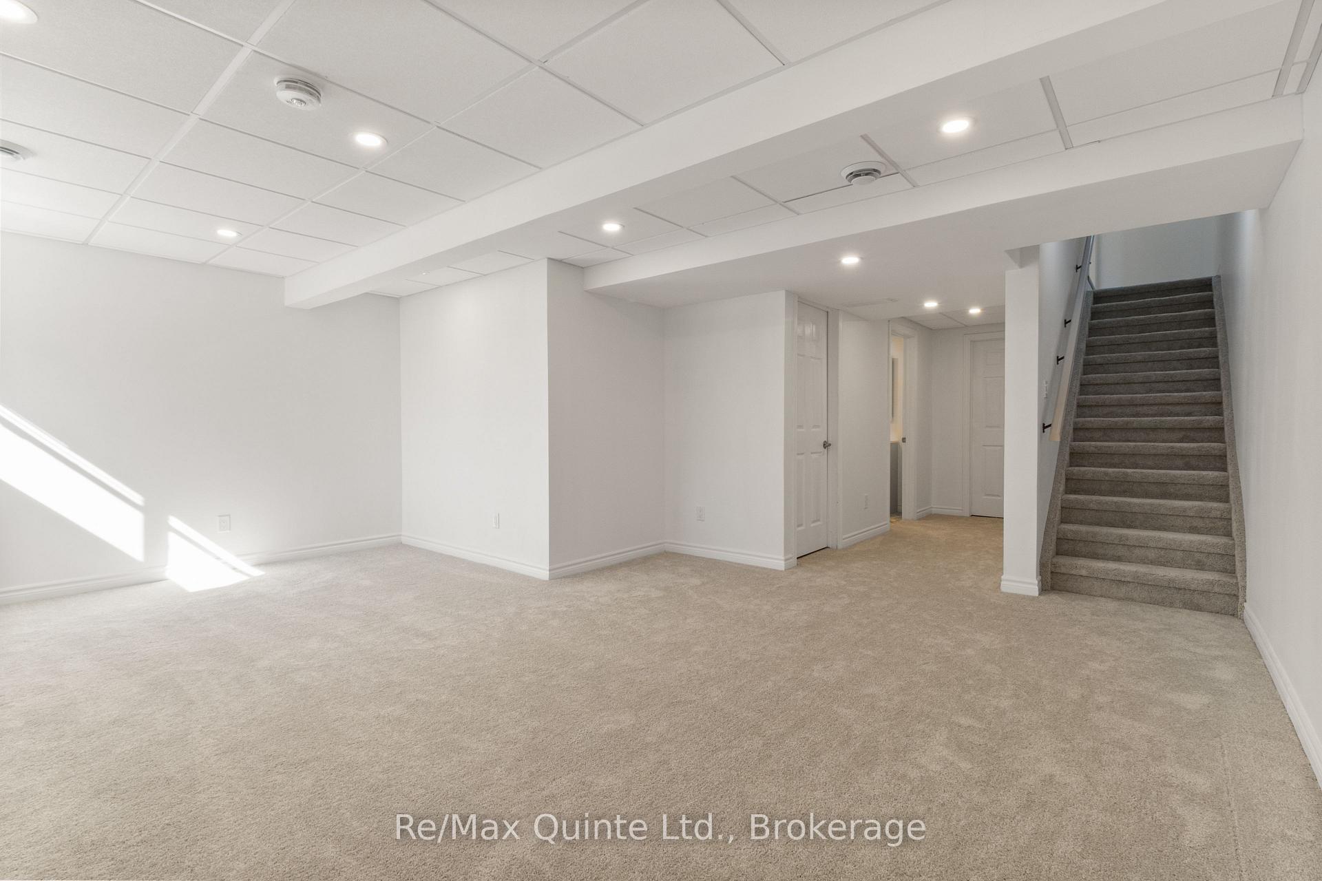 Photo 43 of 46 Cottonwood Drive, Belleville, Thurlow Ward — HOMEH