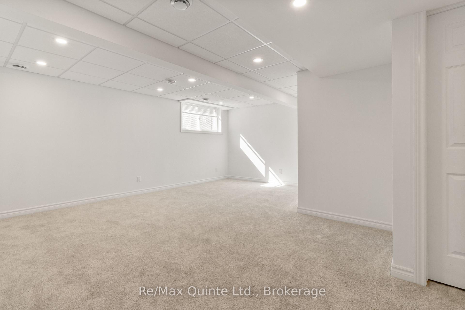 Photo 44 of 46 Cottonwood Drive, Belleville, Thurlow Ward — HOMEH