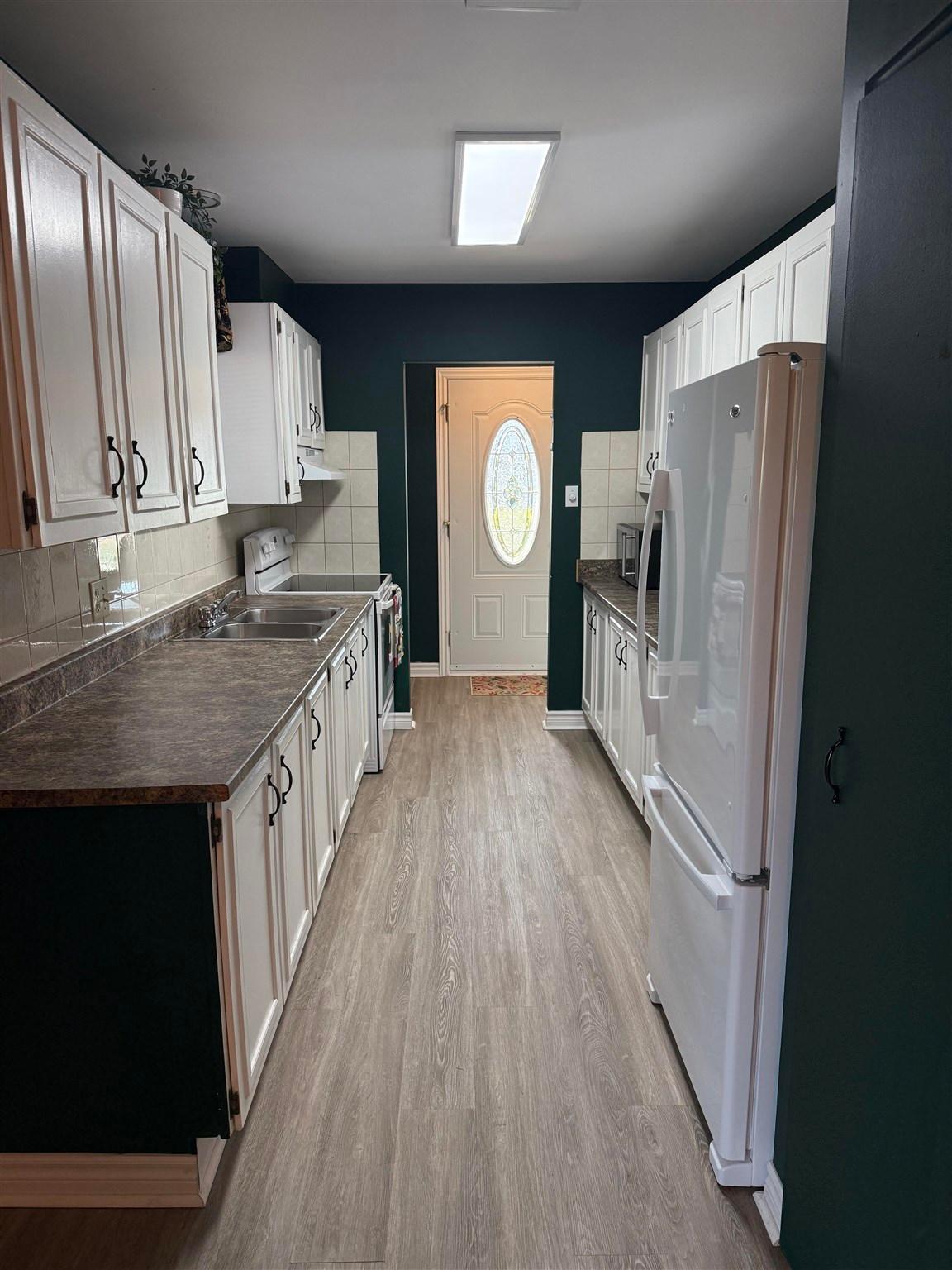Photo 7 of 2 Farrell Crescent, Elliot Lake — HOMEH