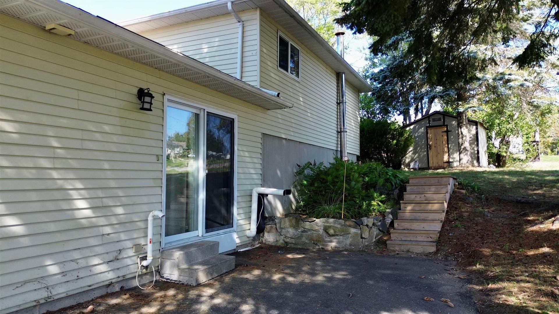 Photo 31 of 2 Farrell Crescent, Elliot Lake — HOMEH