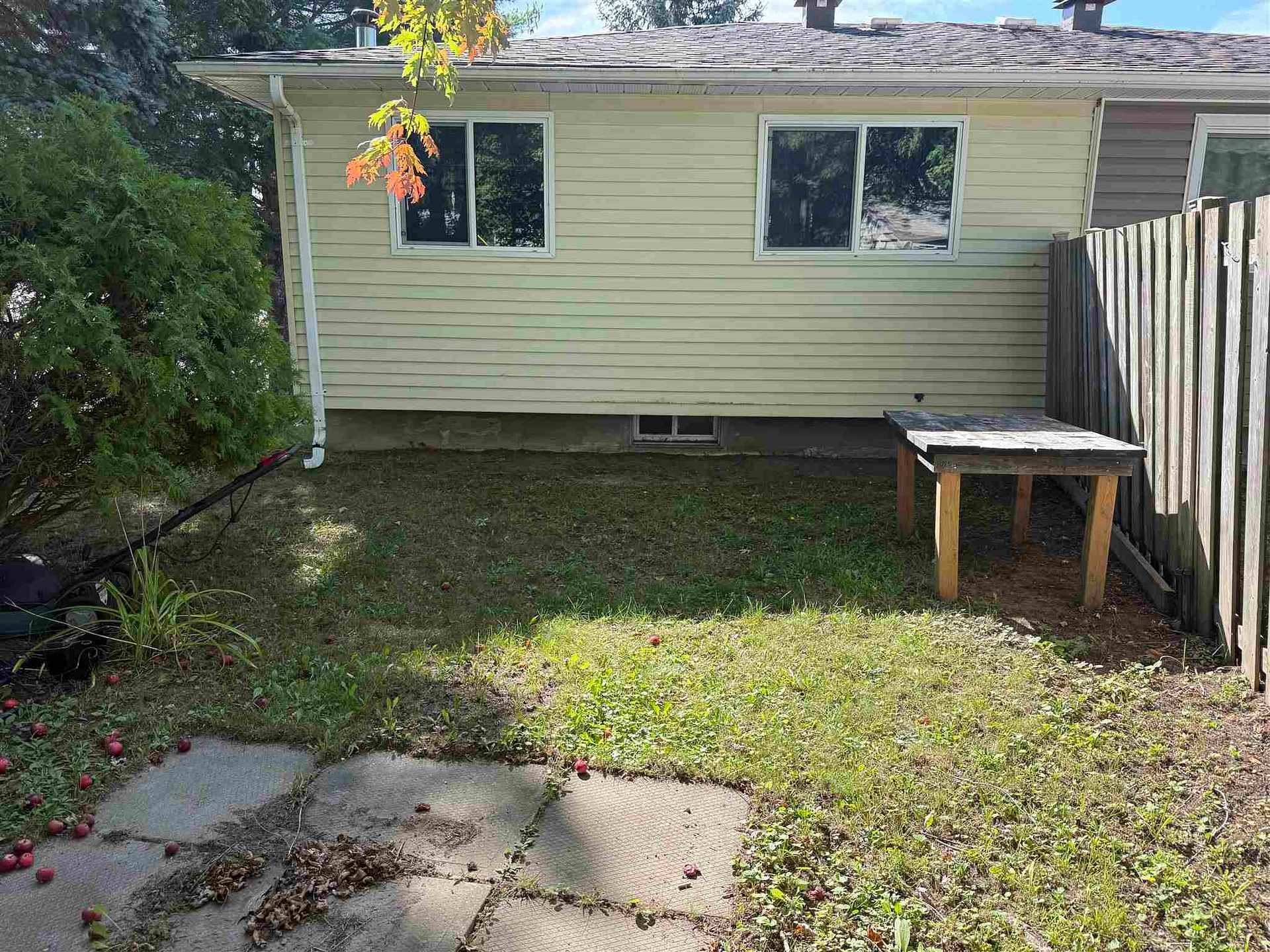 Photo 35 of 2 Farrell Crescent, Elliot Lake — HOMEH