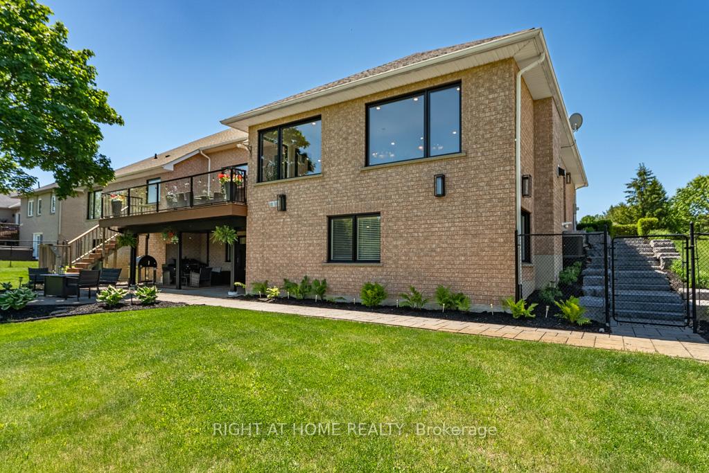 Photo 46 of 11 Settlers Court, Puslinch, Morriston — HOMEH