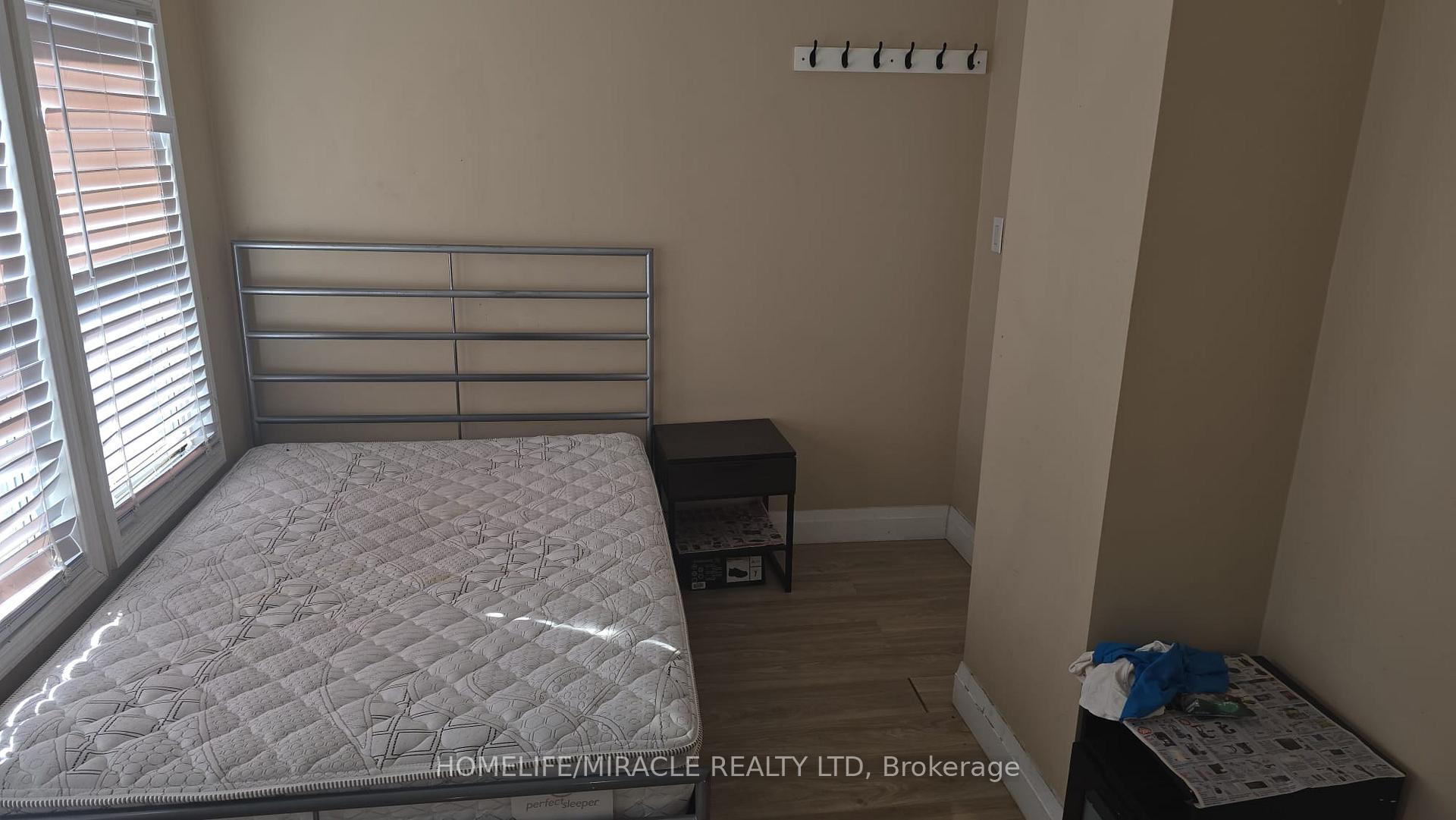 Photo 1 of 4364 Bampfield Street, Niagara Falls, Downtown — HOMEH