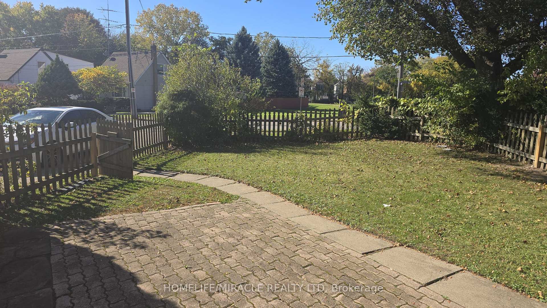 Photo 10 of 4364 Bampfield Street, Niagara Falls, Downtown — HOMEH